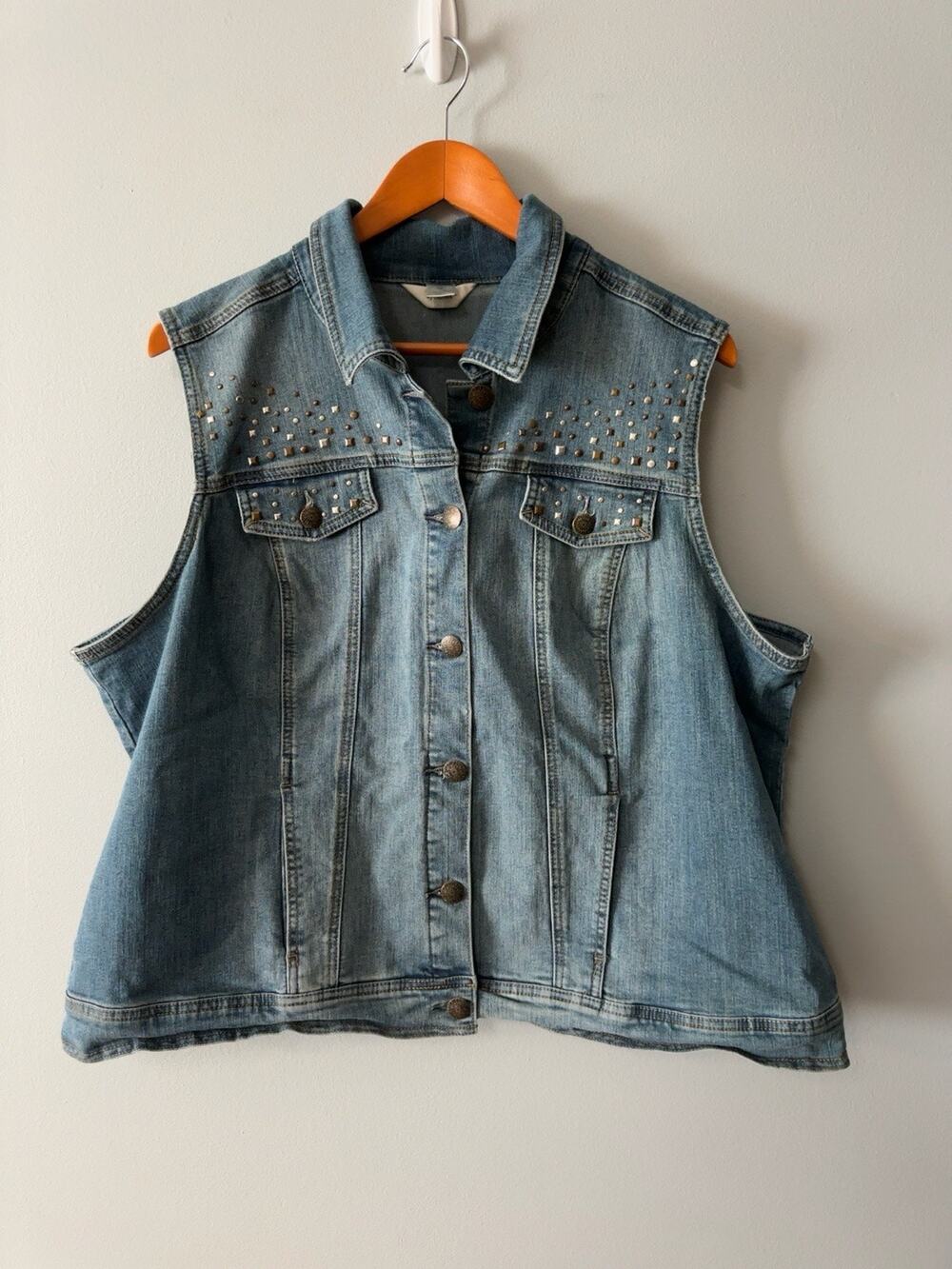 CJ Banks 2X Studded Denim Vest Plus Size Blue Jean Button Front Western Boho